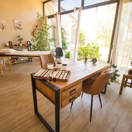 Bed & Breakfast La Grande Arche De Gaia *